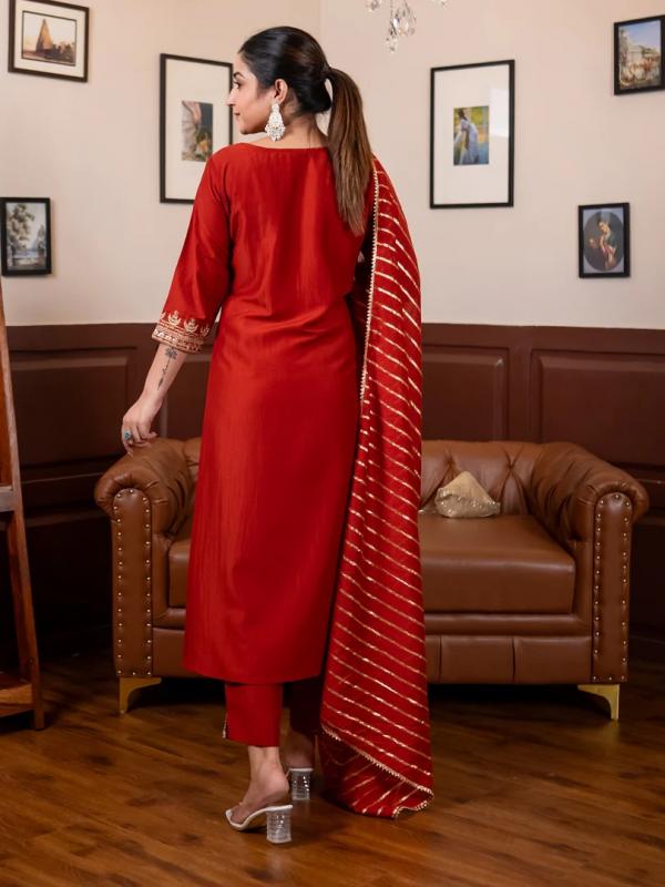 VP 9753 R Sindoori Zari Noor Kurta Set